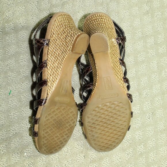 Aerosoles Women's 8 Brown Black Strappy Snakeskin Patent Print 2.5" Wedge Heels - Picture 6 of 7